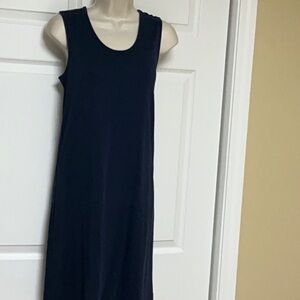 Simple navy blue sleeveless dress. Size M.